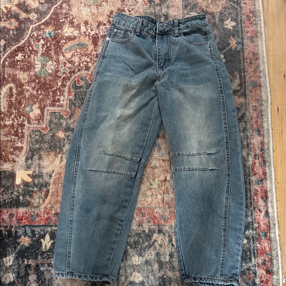 Women's Blue Cropped Jeans